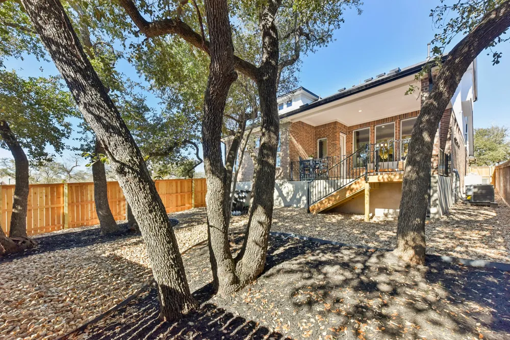129 Whistling Willow Drive Georgetown, TX 78628