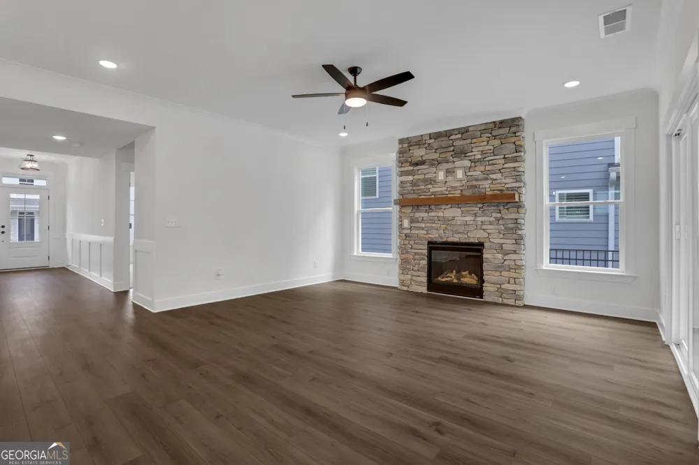 139 Marble Tree WAY Ball Ground, GA 30107