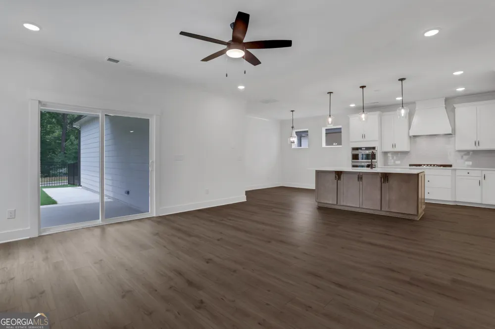 139 Marble Tree WAY Ball Ground, GA 30107