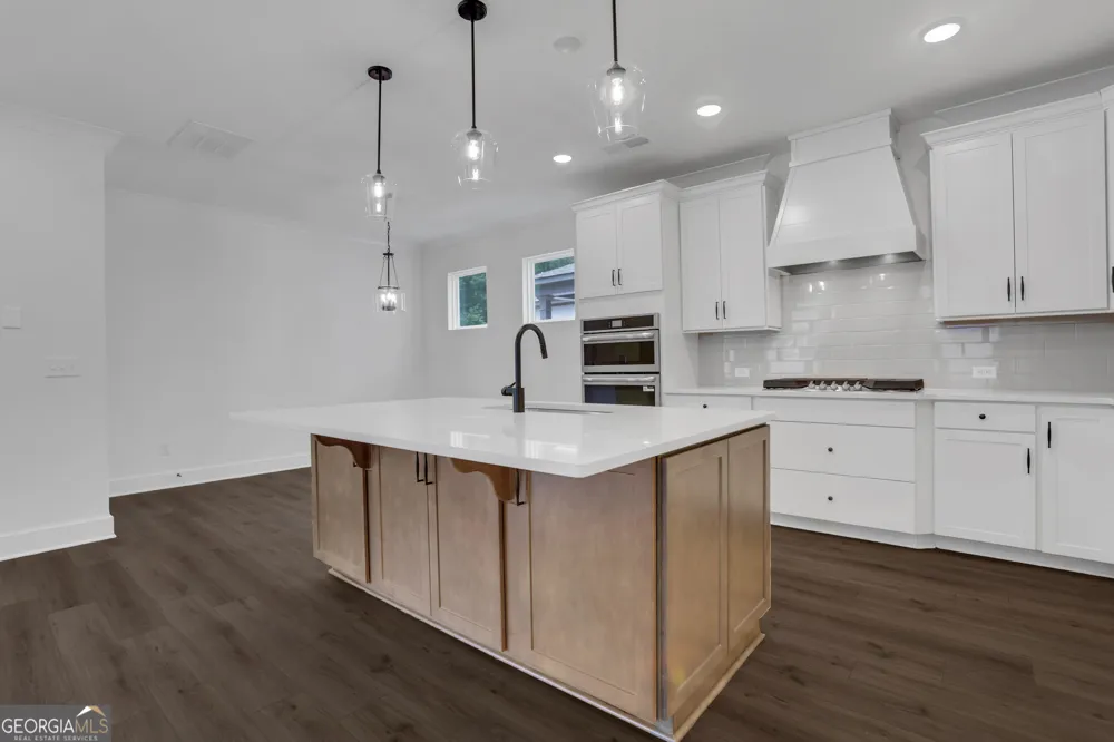 139 Marble Tree WAY Ball Ground, GA 30107