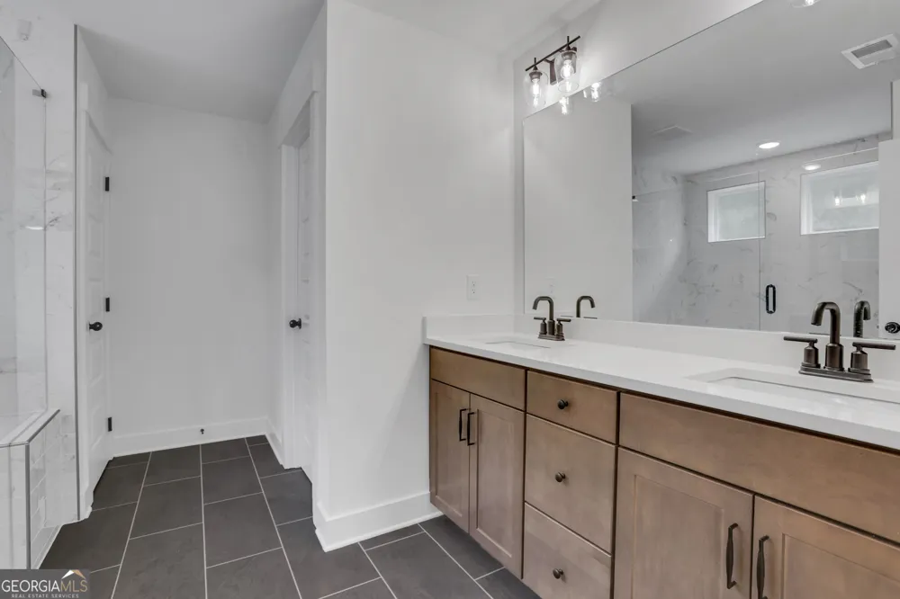 139 Marble Tree WAY Ball Ground, GA 30107