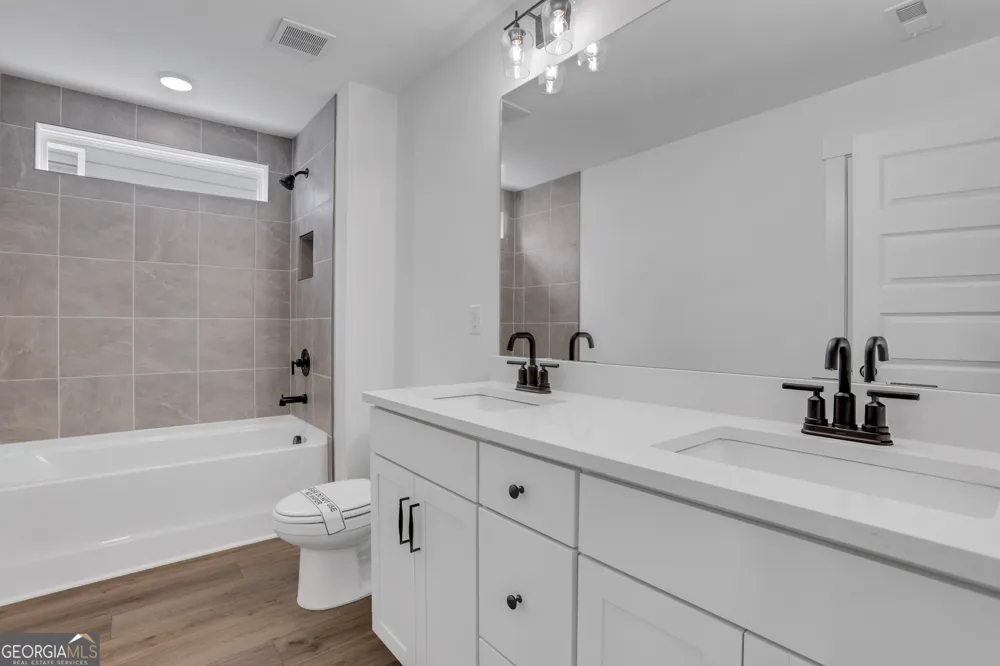 139 Marble Tree WAY Ball Ground, GA 30107