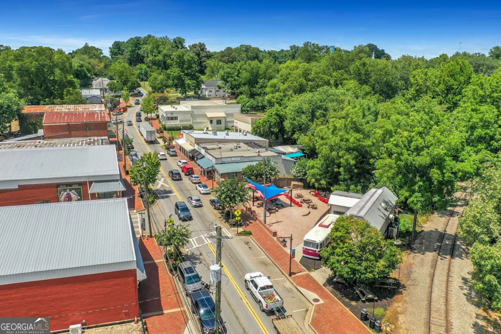 139 Marble Tree WAY Ball Ground, GA 30107