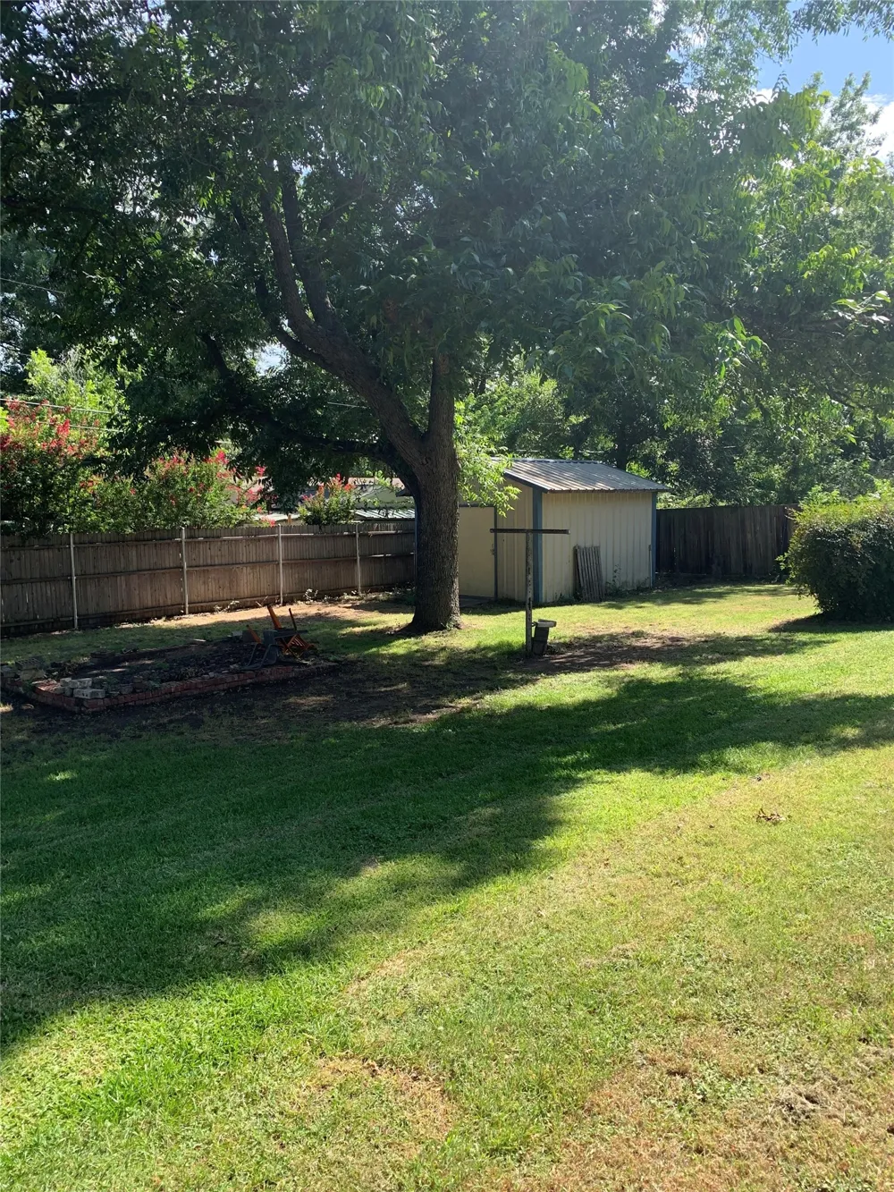 1808 Edgewood Drive Bridgeport, TX 76426