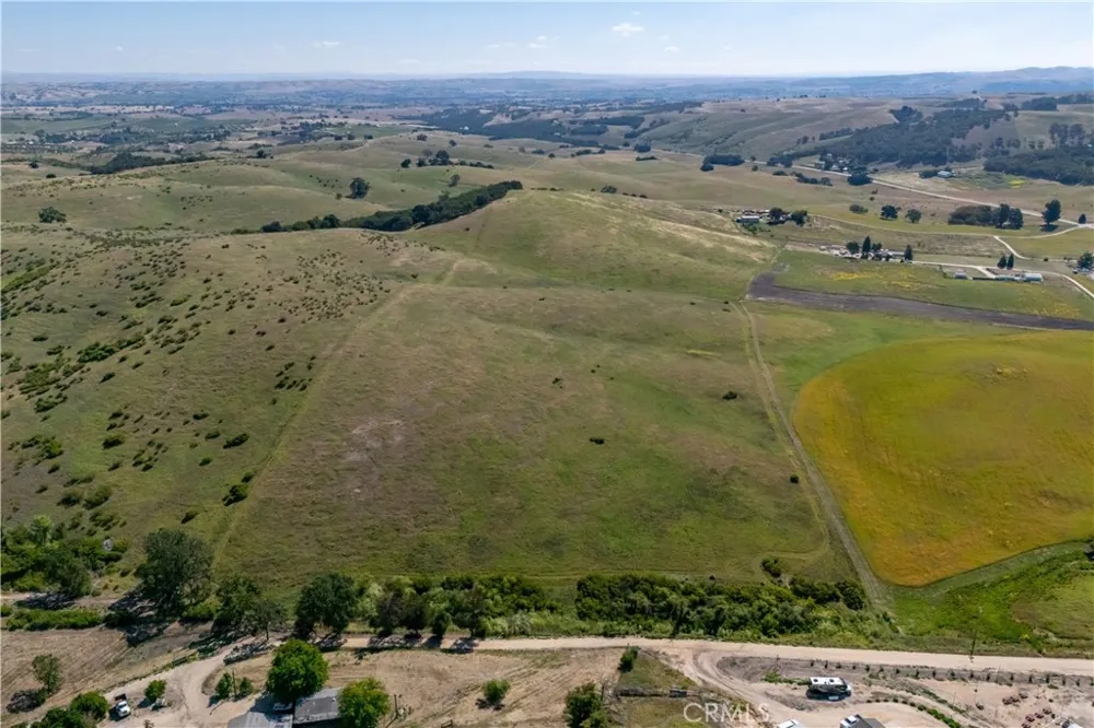 2771 Poco Road Templeton, CA 93465