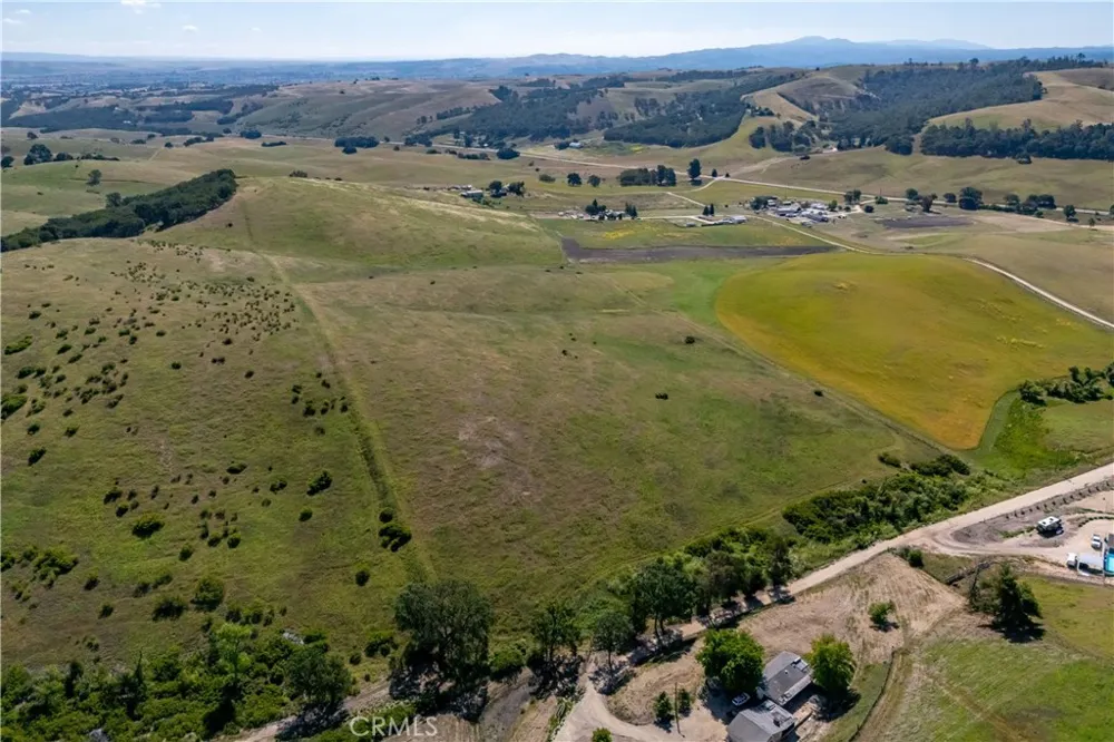 2771 Poco Road Templeton, CA 93465