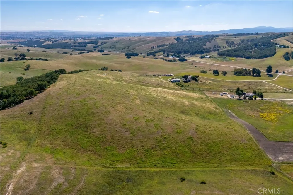2771 Poco Road Templeton, CA 93465