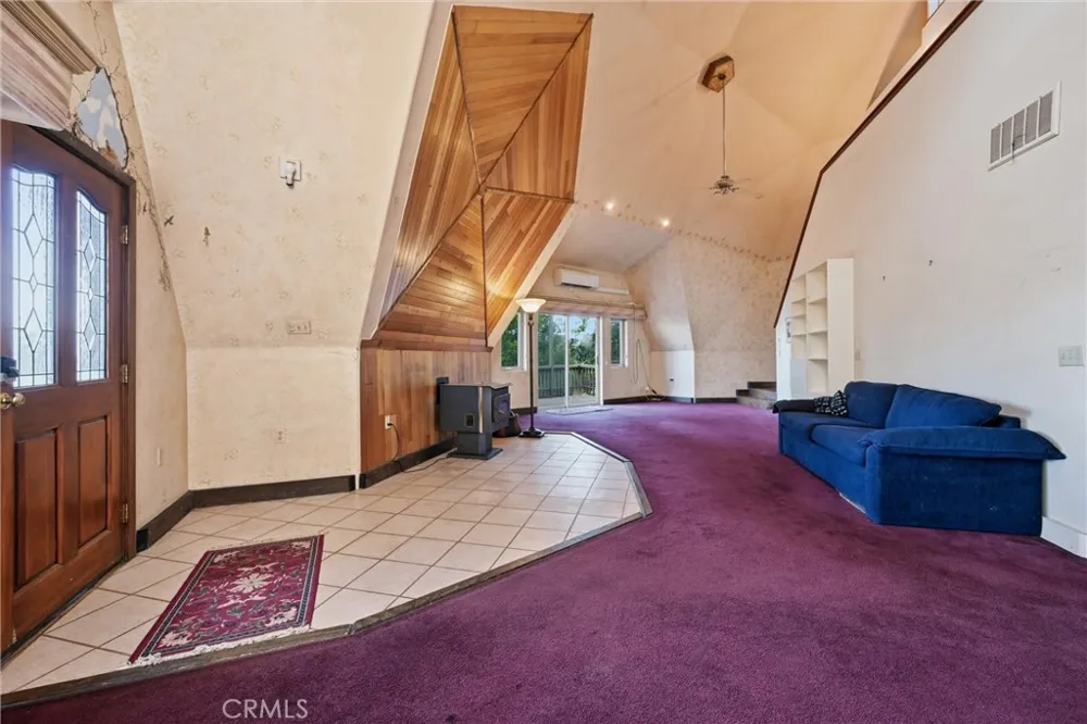 16945 Knollview Hidden Valley Lake, CA 95467