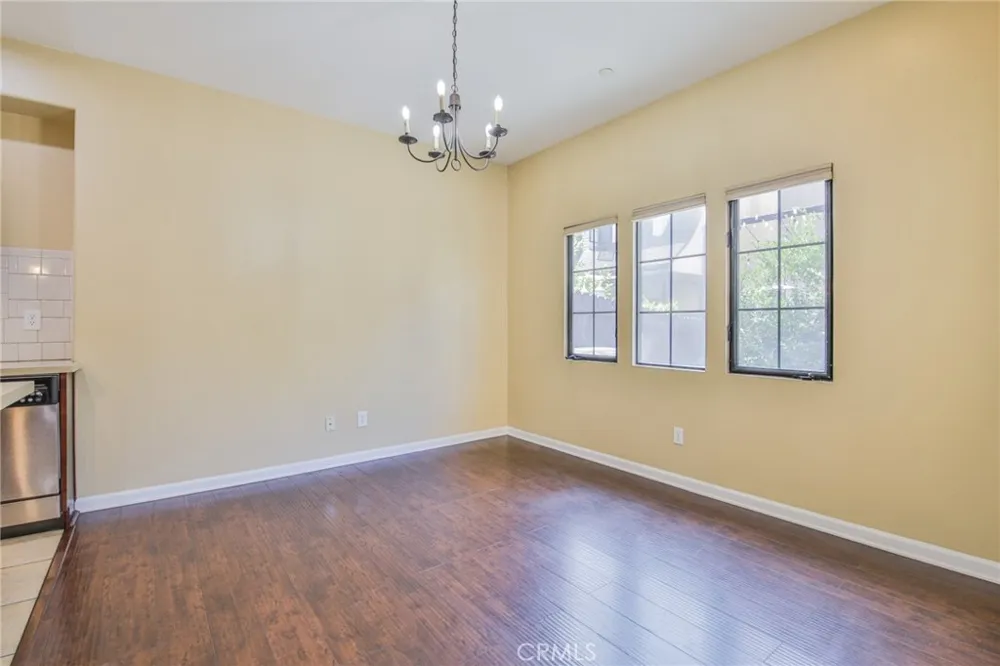 9269 Tobias Panorama City, CA 91402