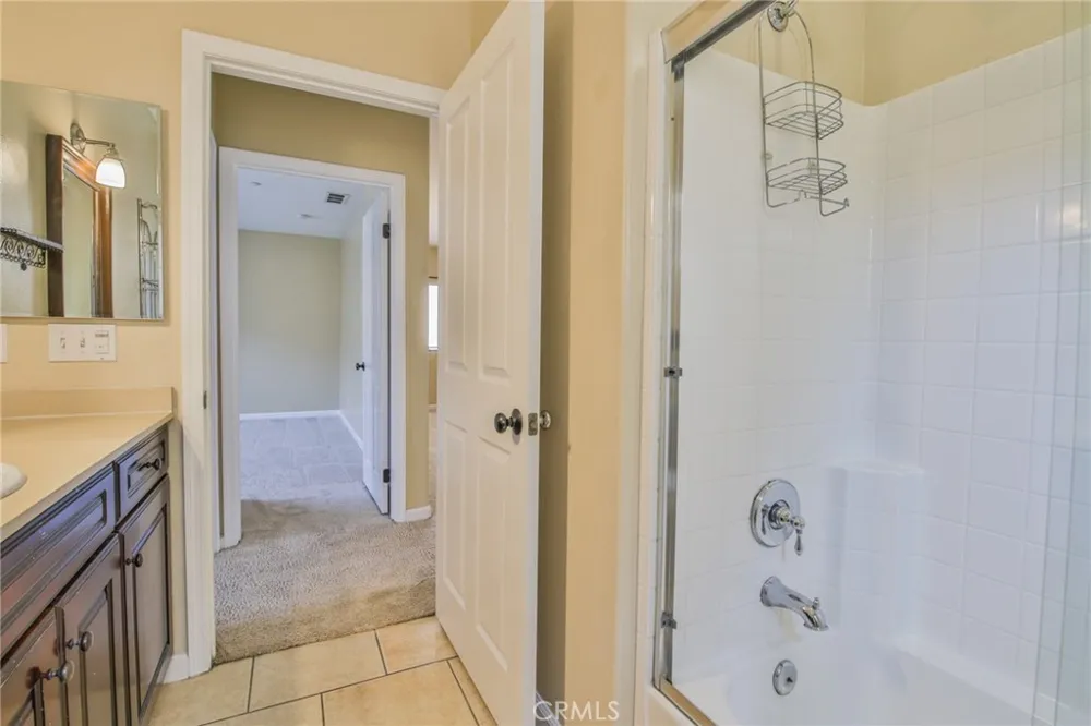 9269 Tobias Panorama City, CA 91402
