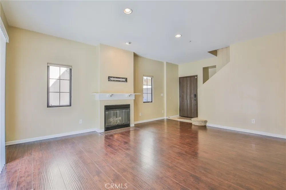 9269 Tobias Panorama City, CA 91402