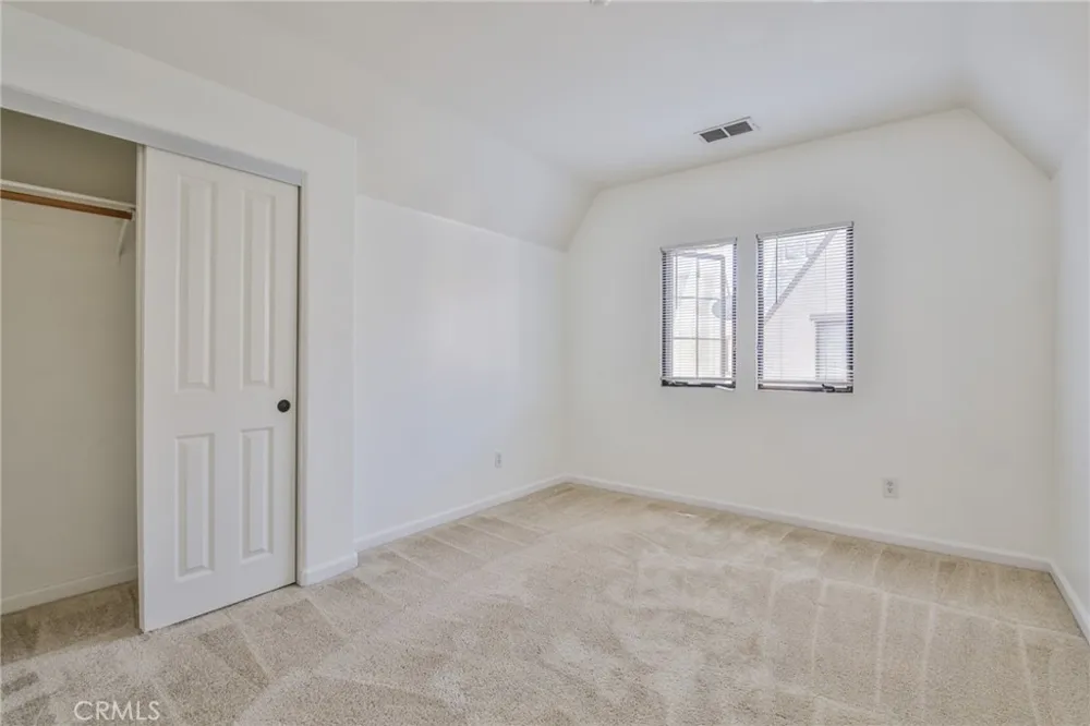 9269 Tobias Panorama City, CA 91402