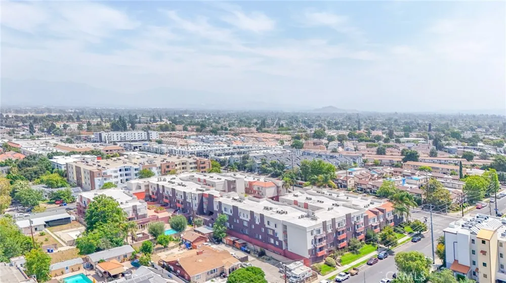 9269 Tobias Panorama City, CA 91402