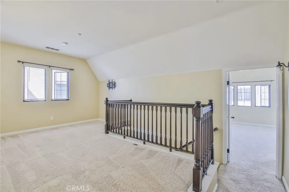 9269 Tobias Panorama City, CA 91402