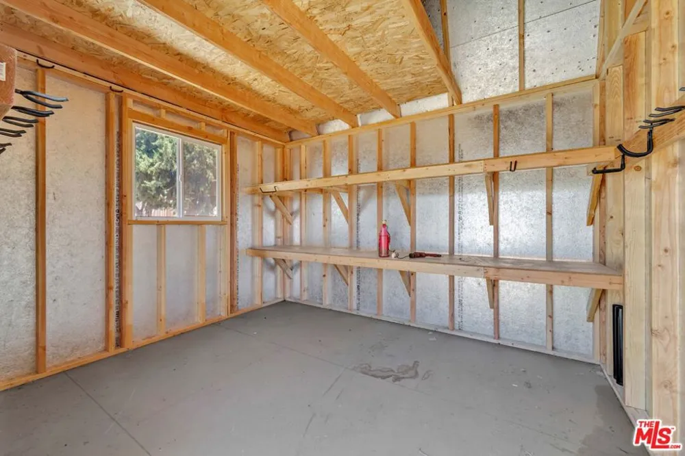 14924 Sunnydale Drive Lake Hughes, CA 93532