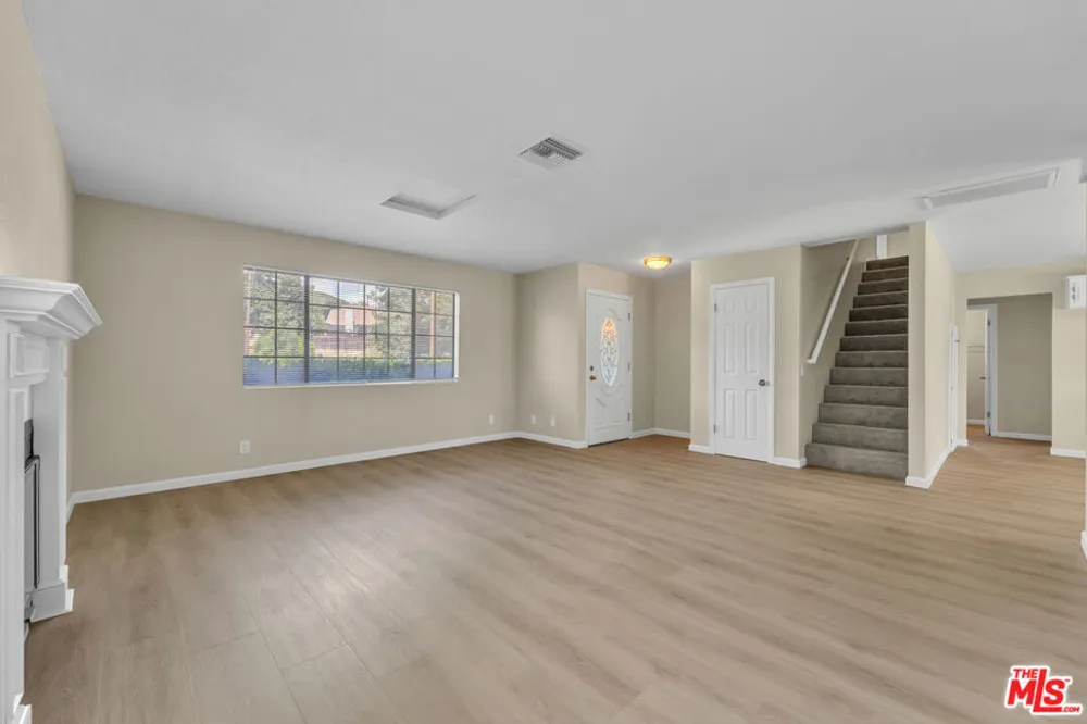 14924 Sunnydale Drive Lake Hughes, CA 93532