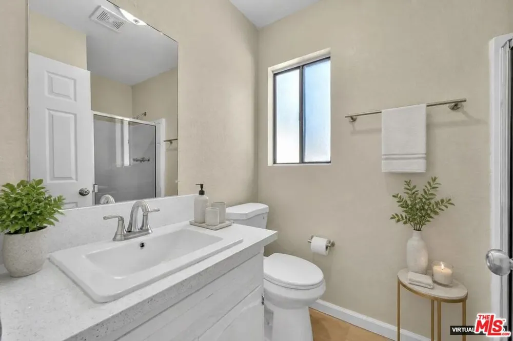 14924 Sunnydale Drive Lake Hughes, CA 93532