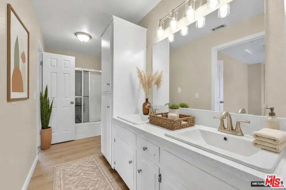 14924 Sunnydale Drive Lake Hughes, CA 93532