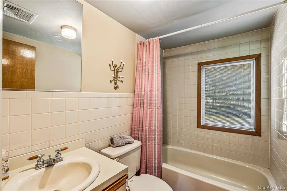 47 Main Street East Setauket, NY 11733