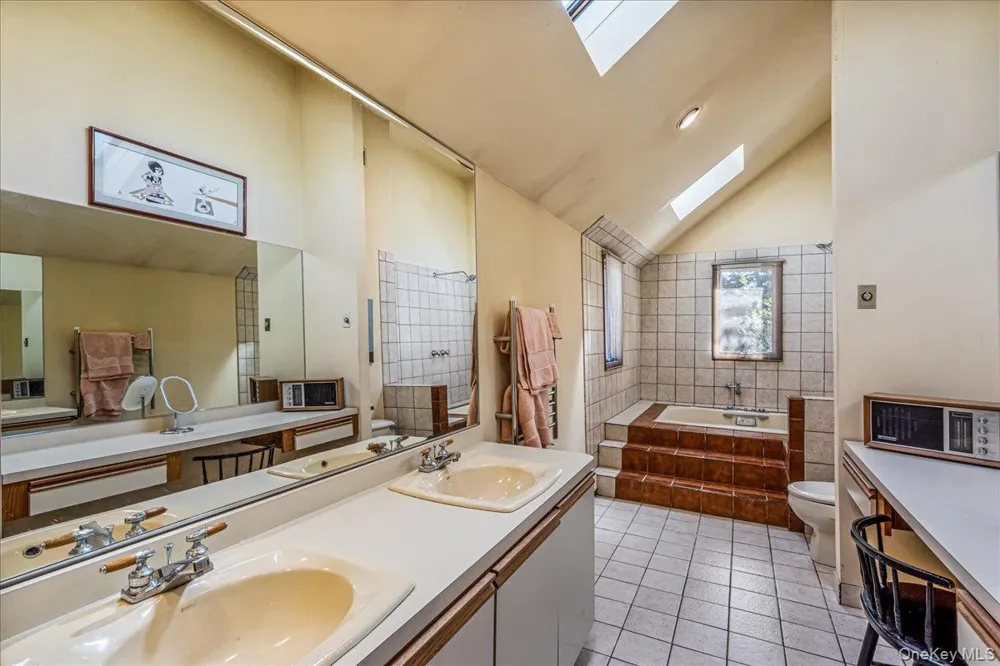 47 Main Street East Setauket, NY 11733