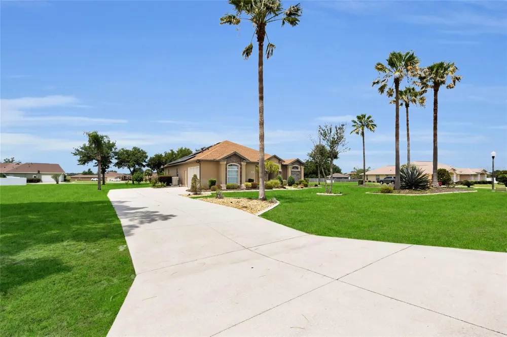 9908 SE 67TH AVENUE ROAD Belleview, FL 34420