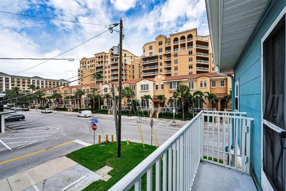 483 E SHORE DRIVE #A4 Clearwater Beach, FL 33767