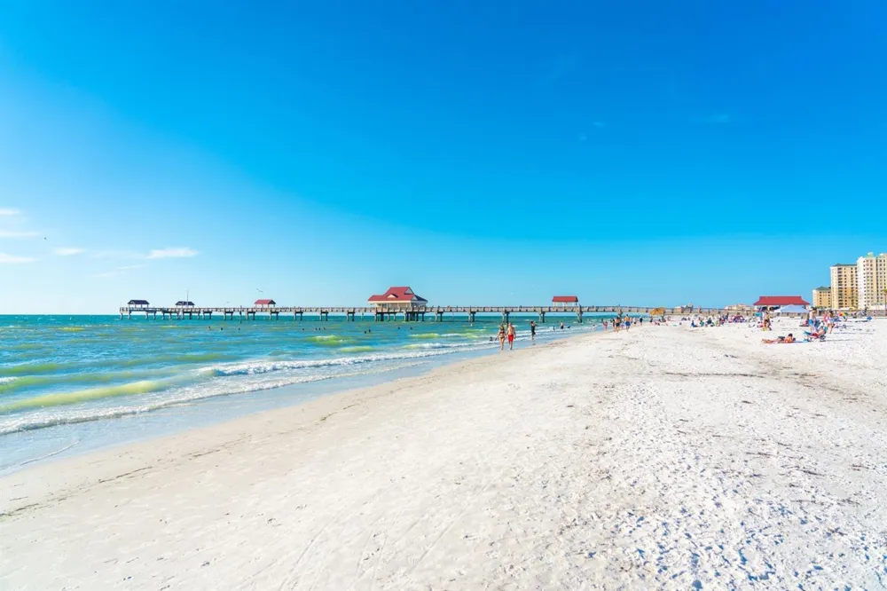 483 E SHORE DRIVE #A4 Clearwater Beach, FL 33767