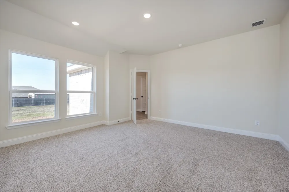 104 Ranchview Valley View, TX 76272