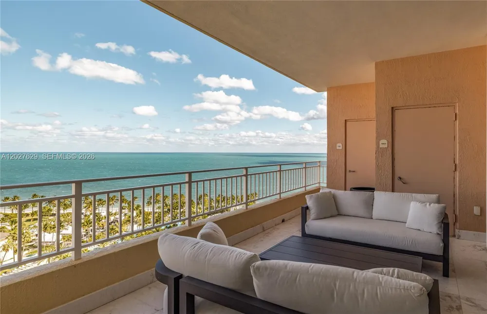 799 Crandon Blvd #PH-8 Key Biscayne, FL 33149