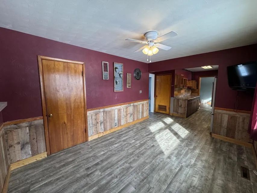 3334 W Glendora Road Weesaw Township, MI 49128