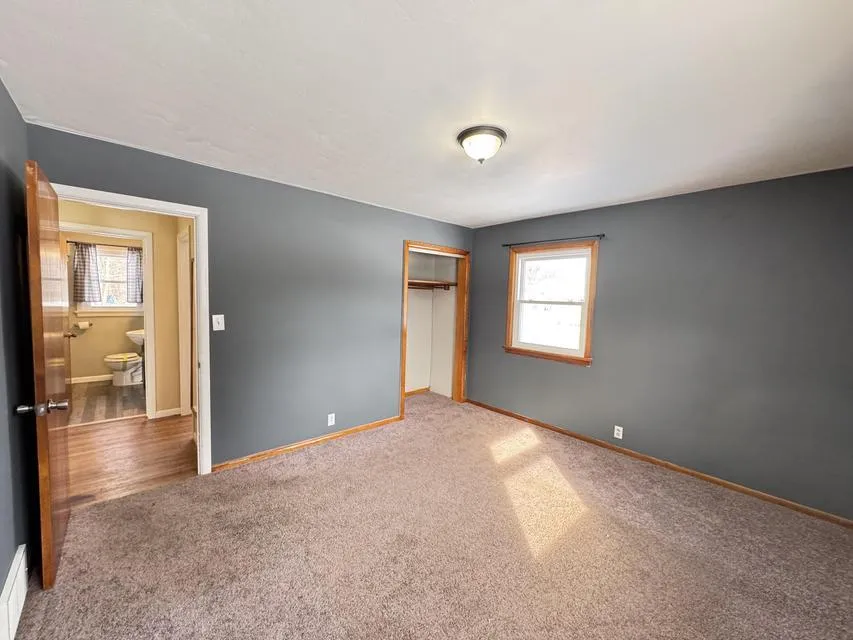 3334 W Glendora Road Weesaw Township, MI 49128