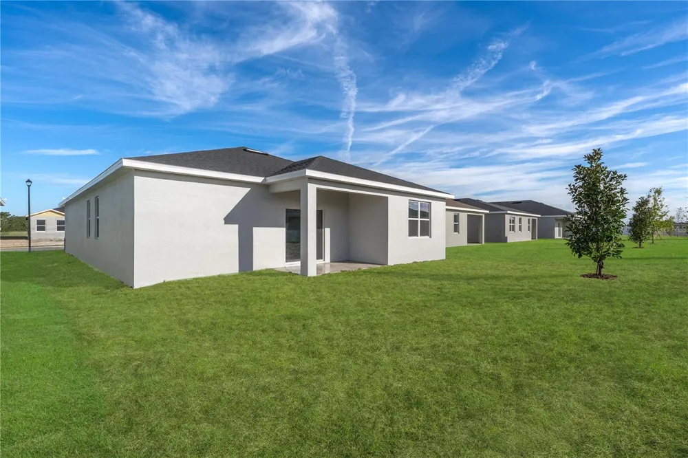 5828 CLIFFBOW LOOP Leesburg, FL 34748