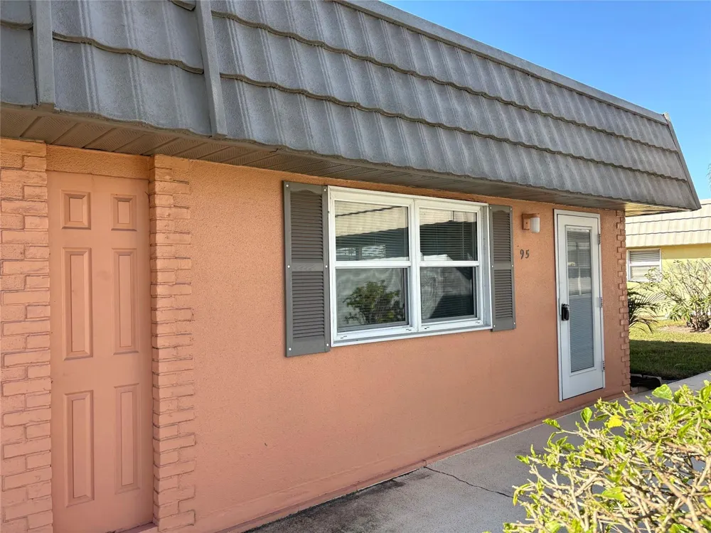 201 BEDFORD STREET #95 Sun City Center, FL 33573