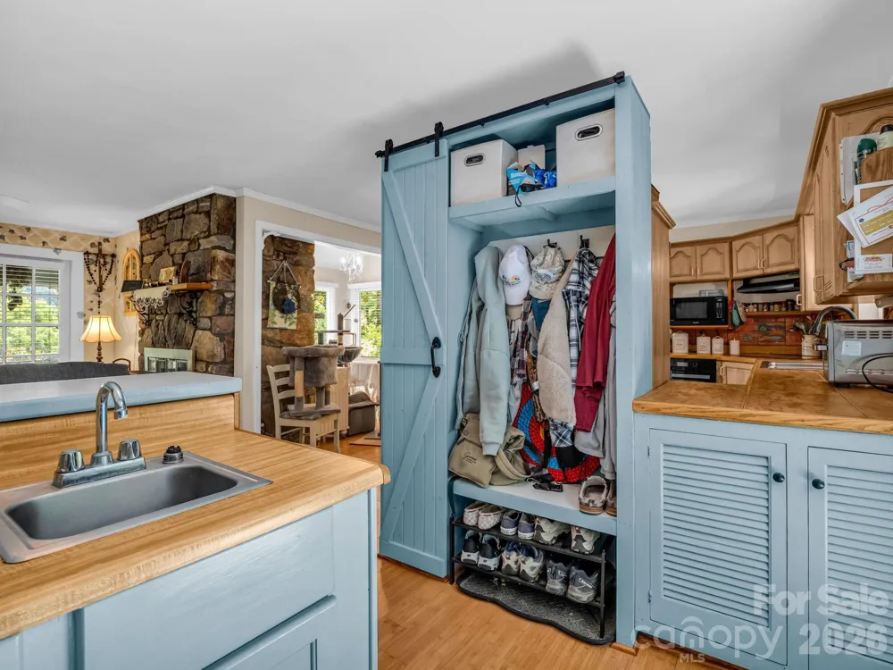 263 O Messersmith Road Lake Lure, NC 28746