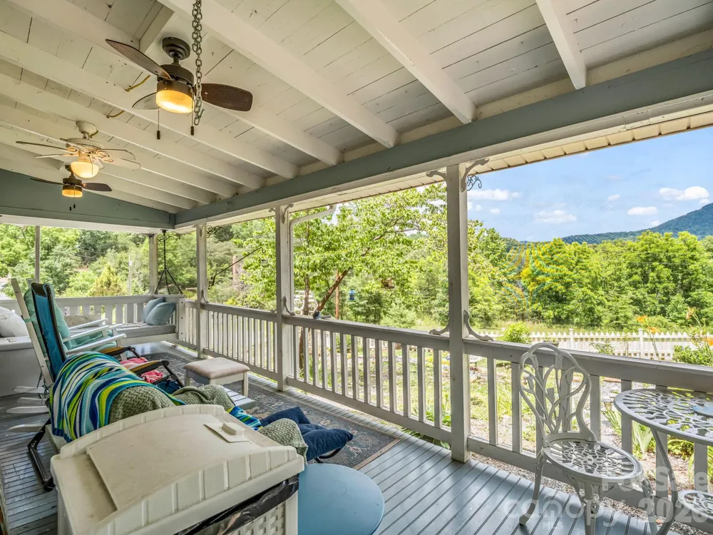 263 O Messersmith Road Lake Lure, NC 28746
