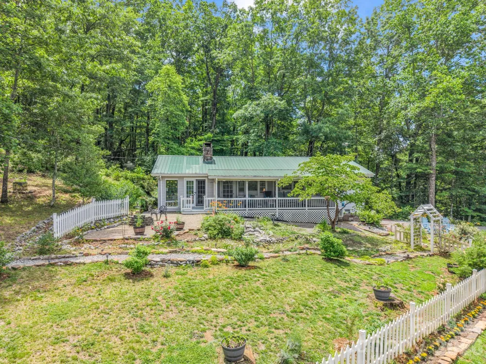 263 O Messersmith Road Lake Lure, NC 28746