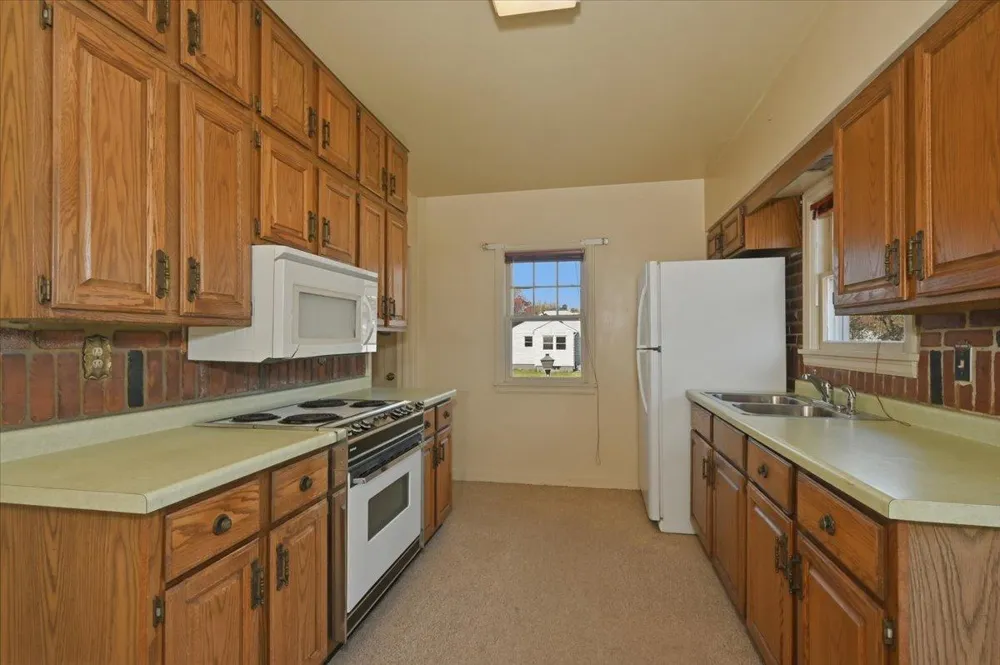 3019 21st Street Superior, WI 54880