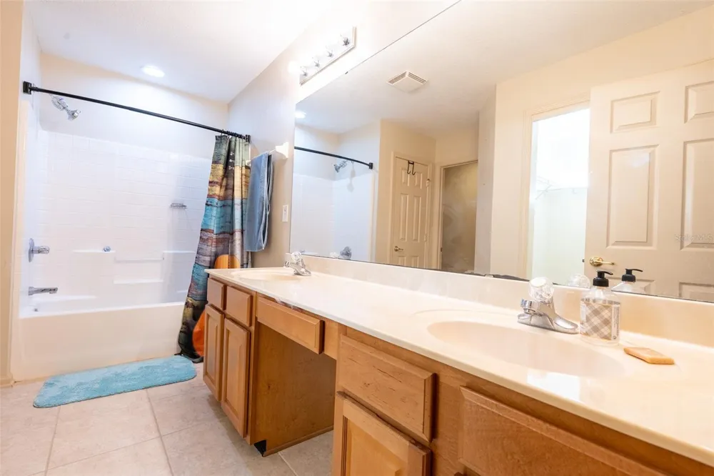 332 WOODED CROSSING CIRCLE St Augustine, FL 32084