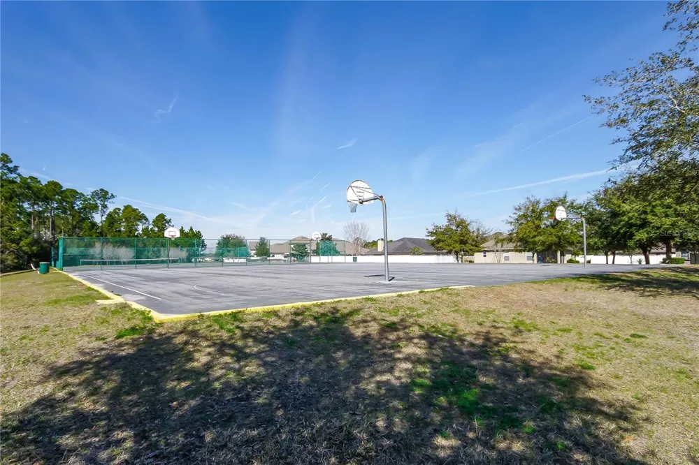 332 WOODED CROSSING CIRCLE St Augustine, FL 32084