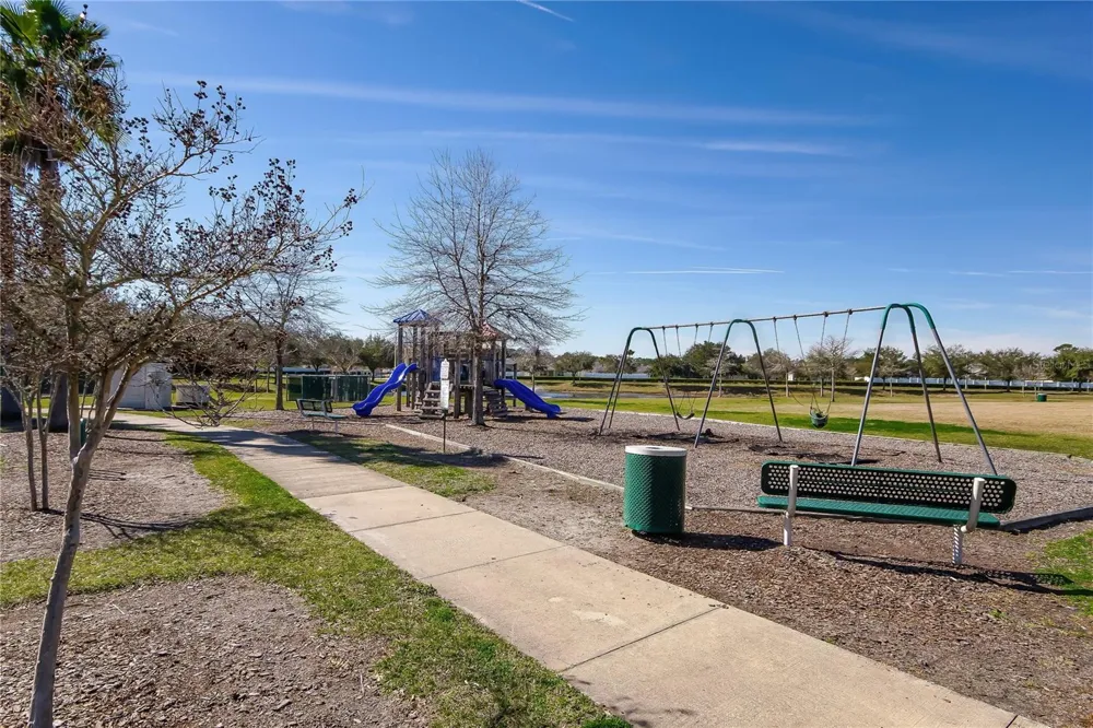 332 WOODED CROSSING CIRCLE St Augustine, FL 32084