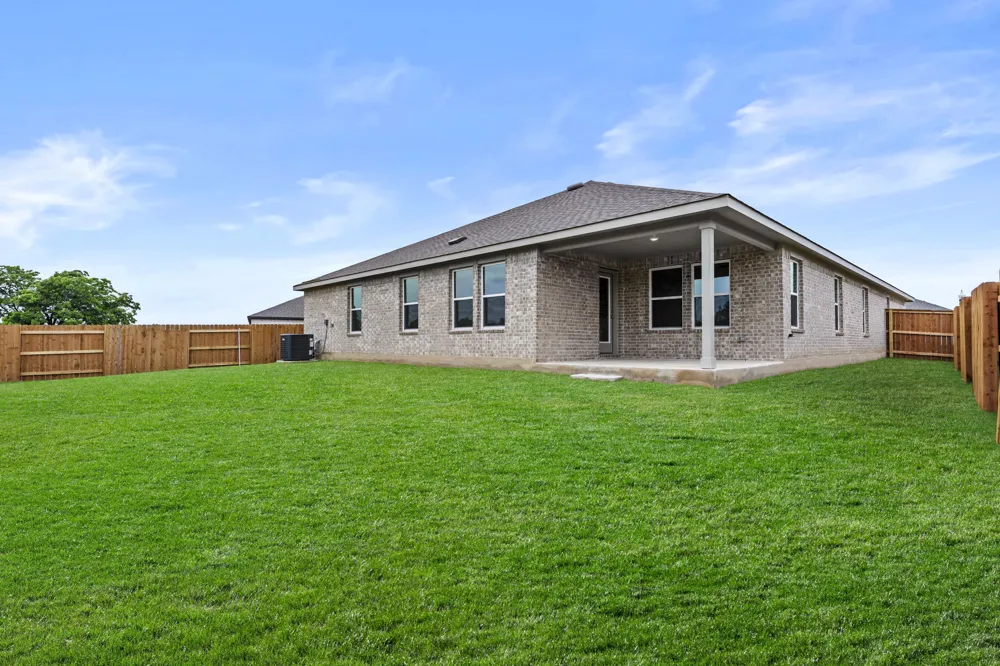 253 Rivers Edge Drive Georgetown, TX 78628