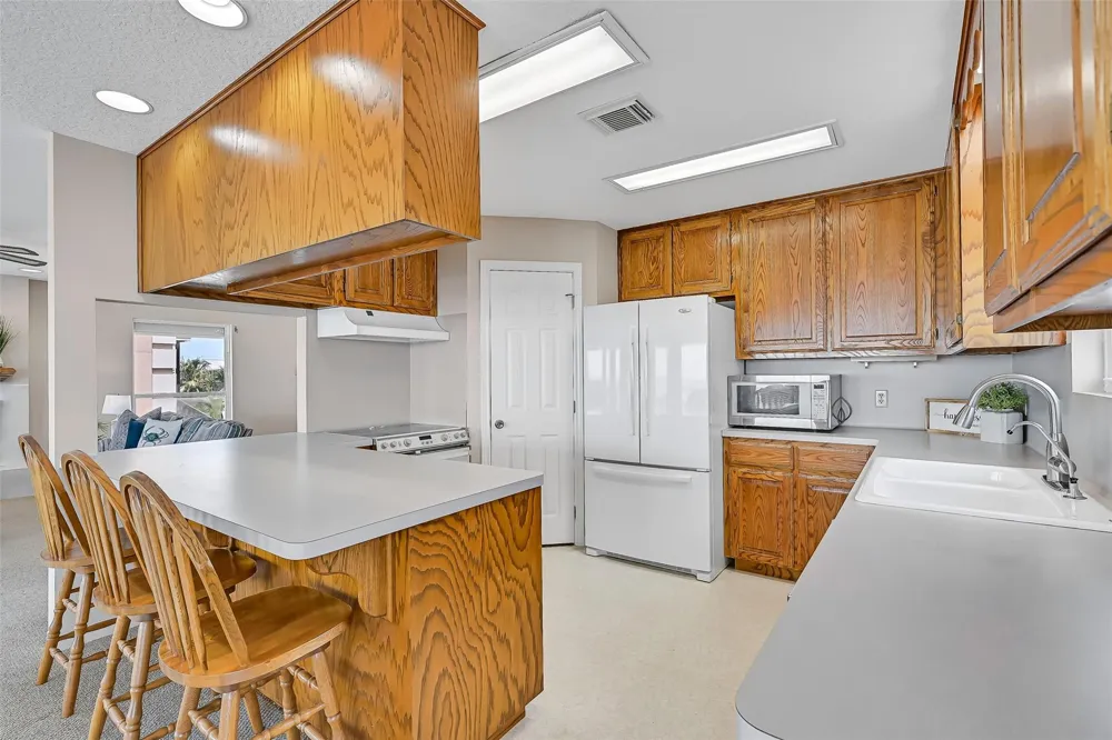 243 Isles End Road #RR2 Tiki Island, TX 77554