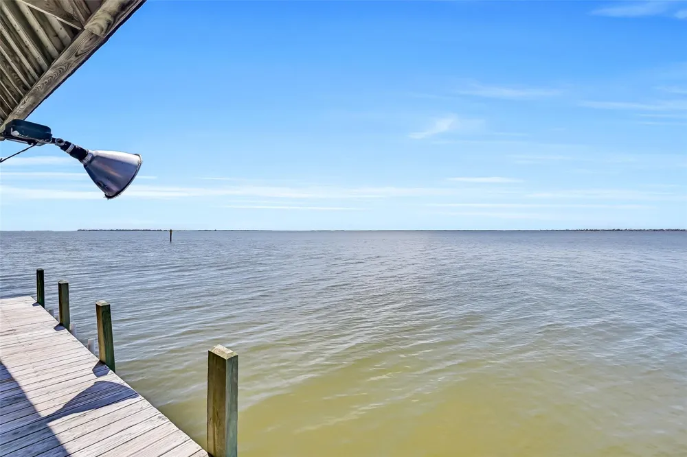 243 Isles End Road #RR2 Tiki Island, TX 77554