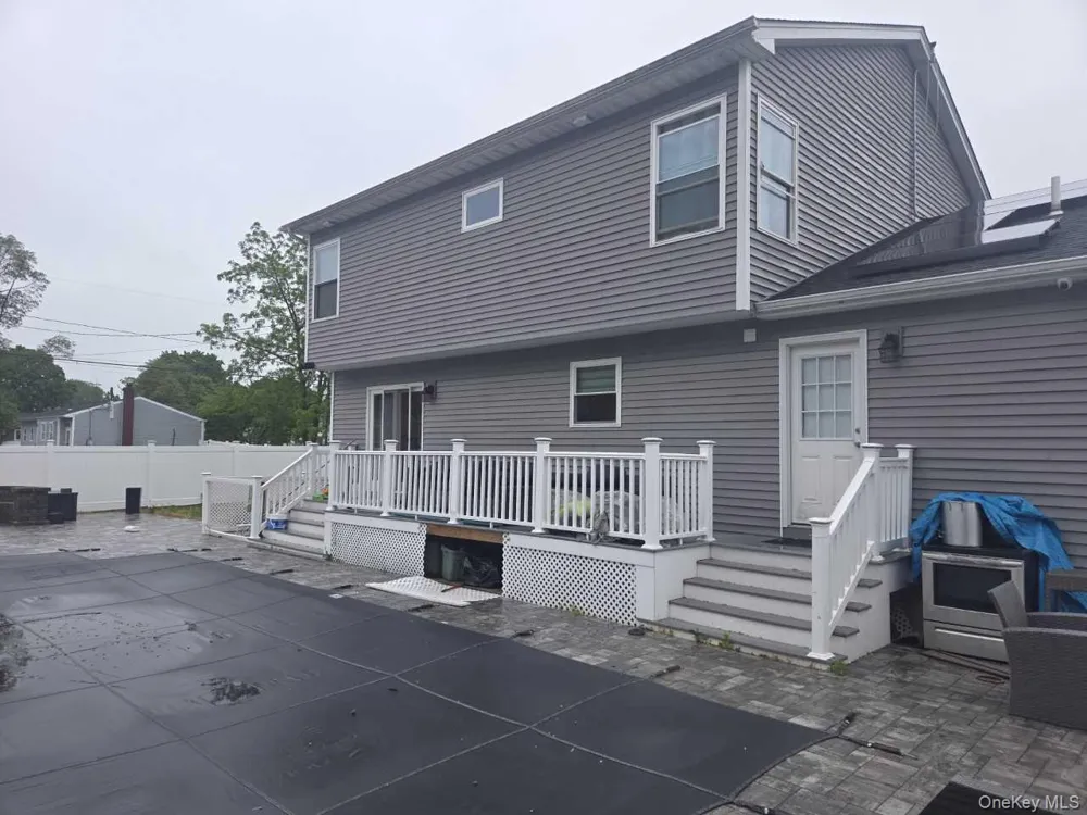 62 Jamaica Avenue Wyandanch, NY 11798