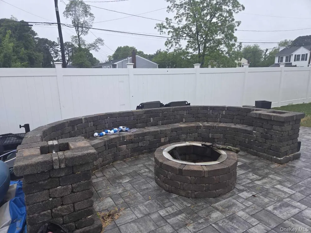 62 Jamaica Avenue Wyandanch, NY 11798