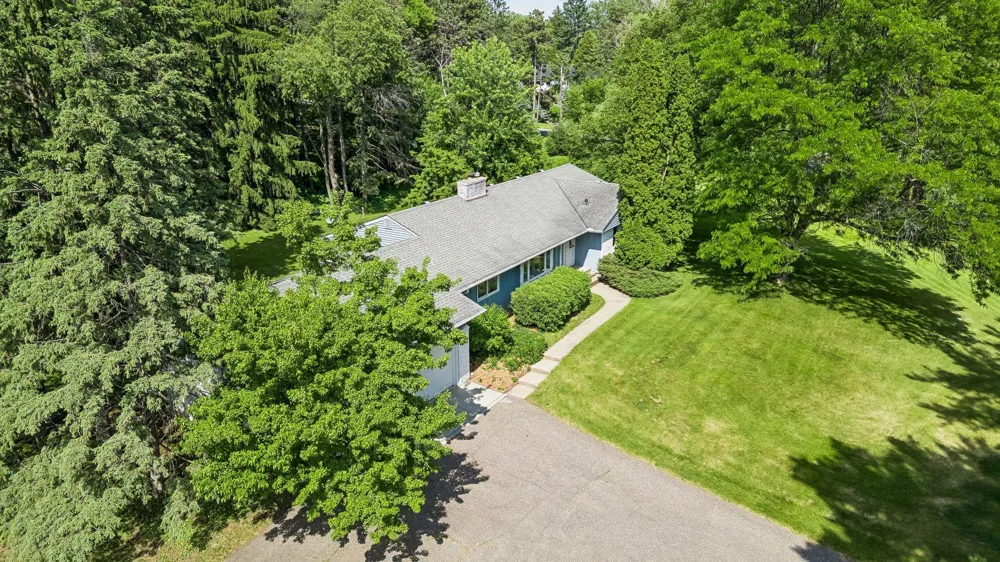 205 Oakview Road