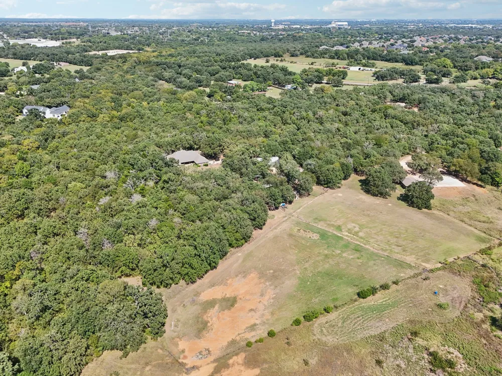1901 Newt Patterson Mansfield, TX 76063