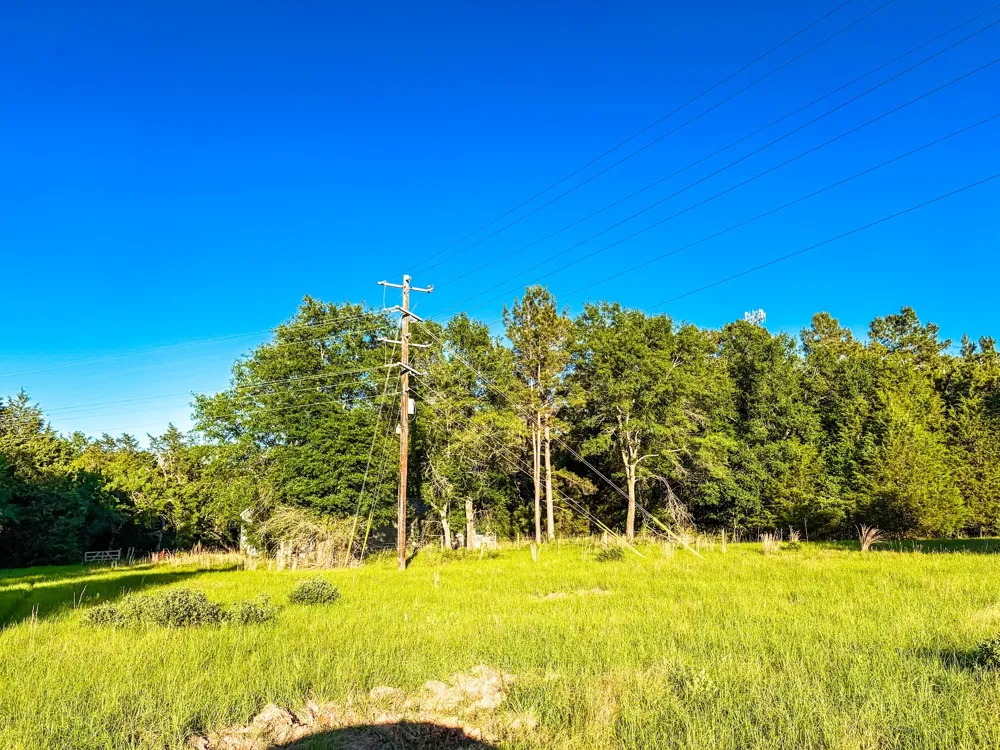 289 FCR 261 Oakwood, TX 75855
