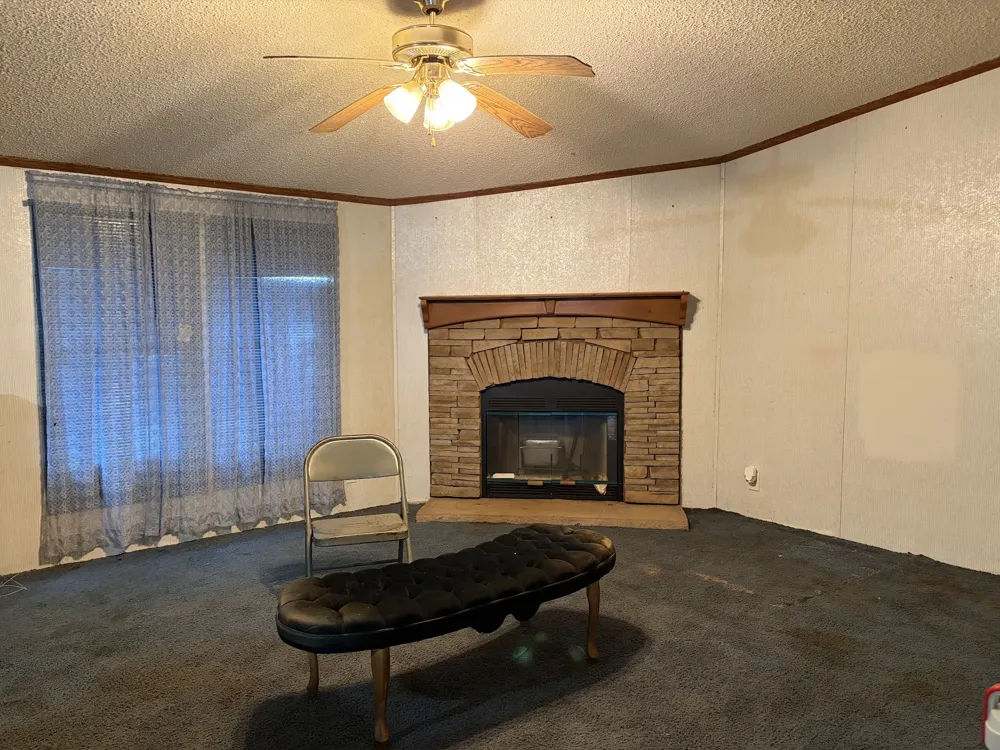 289 FCR 261 Oakwood, TX 75855