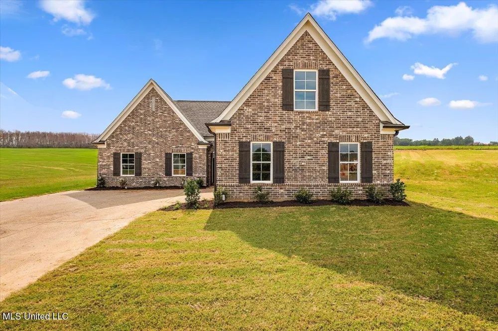 6344 River Lane Walls, MS 38680